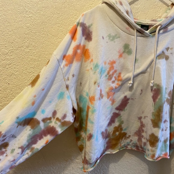 Size XXL Tie Dye Sweatshirt - Picture 4 of 6